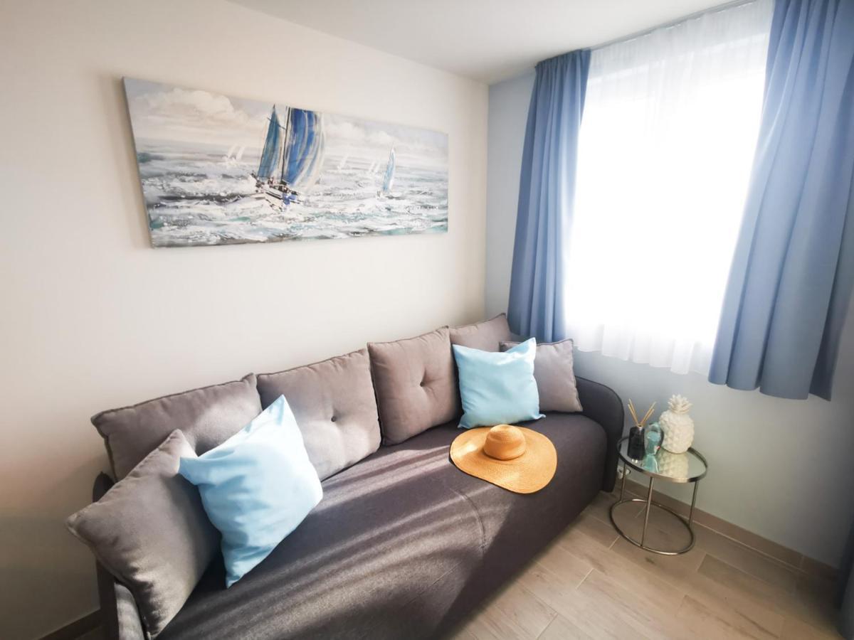 Rita Apartments - Sea-View Apartment 2Plus1 Tučepi Eksteriør bilde